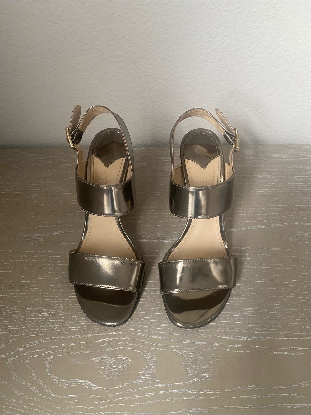 Theory Gold Block heels with Two-Strap Slingback sandals EU 37
